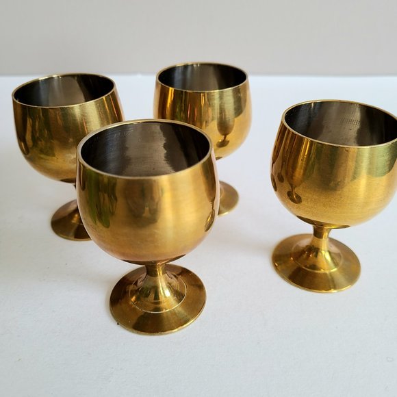 Set of 4 brass vine goblets. - Picture 4 of 7